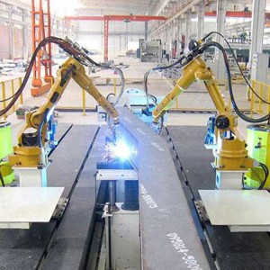智能焊接机器人悬臂结构