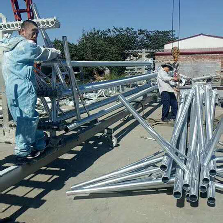 厂家直销10米12米锥形挑臂路灯杆 小区路灯杆 高杆太阳能灯杆